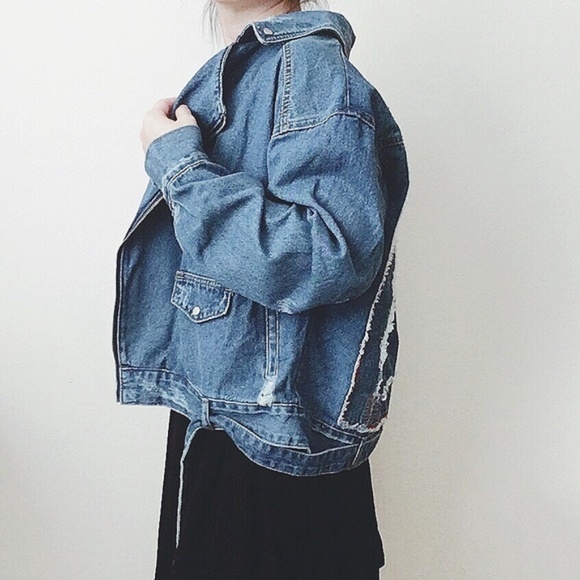 🏷 NWT Oversized distressed moto denim jacket - Picture 3 of 7